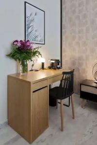 Trendy by Athens Primes - 153