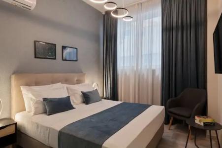Trendy by Athens Primes - 47