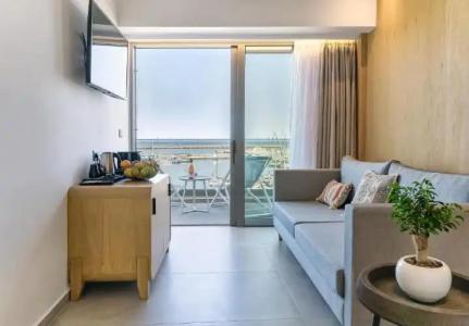 SAVUS Boutique - 119