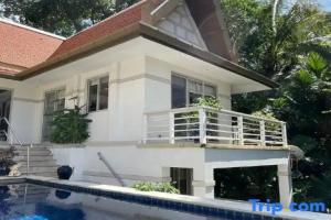 Katamanda - Villa Mauao, Phuket Town