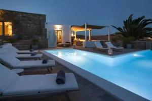 White House 9 Bedrooms, Mykonos