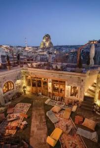 Doda Artisanal Cave - 0