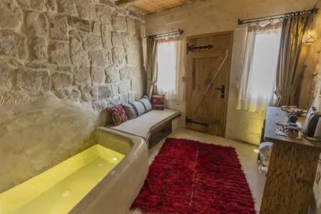 Doda Artisanal Cave - 26