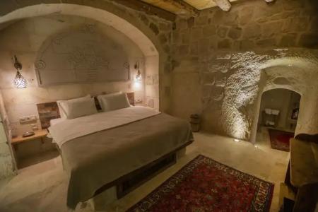 Doda Artisanal Cave - 2