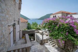 Villa Burovic, Perast