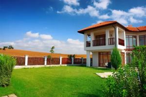 Generaator House, Aheloy