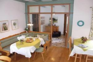 Landhaus Oberrainer Guest house, Bad Griesbach