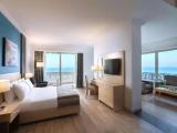 Suite with balcony and with sea view