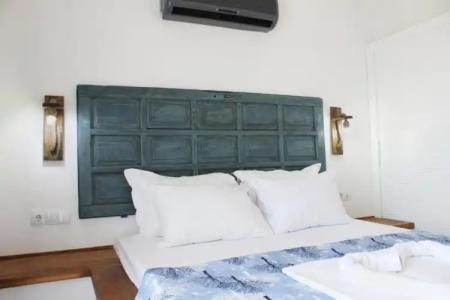 Smyrna - Old Patio - 18