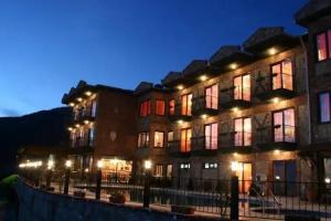 Papazlikhan Hotel, Altinoluk