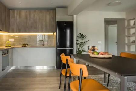 The Twelve Suites Collection - 121