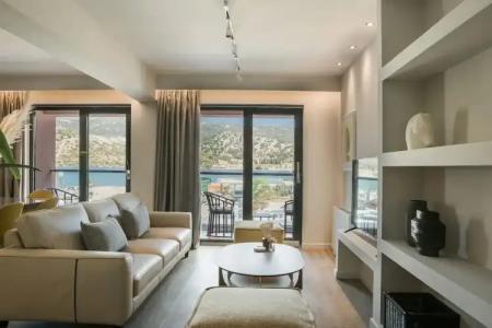 The Twelve Suites Collection - 84