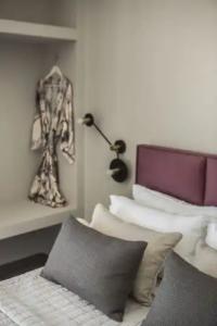 The Twelve Suites Collection - 96