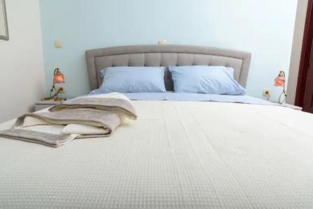 Theasis Athens - 75