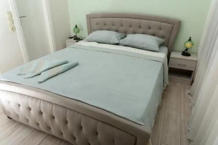 Theasis Athens - 15