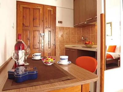 R club Apartments Old Town Budva - 8