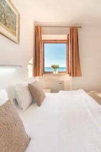 R club Apartments Old Town Budva - 64