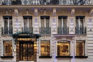 La Demeure Montaigne Mini-hotel, Paris