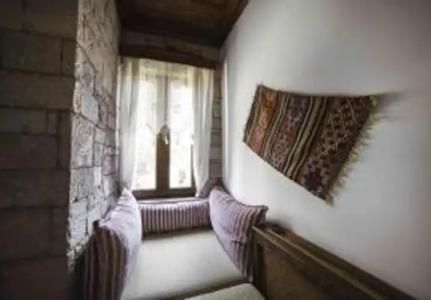 Cunda Tas Konak Otel - 1