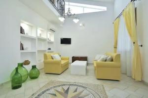 VILLA DEL COLLE CON PISCINA PRIVATA, Ispica