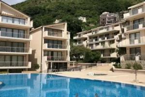 Beauty apartment in Blue star complex Przno Montenegro, Przno