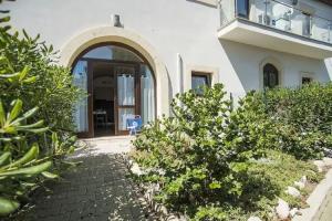 Caponegro Villa, Avola