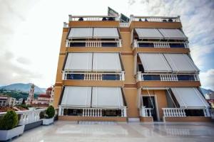 Christi's Hotel Borova