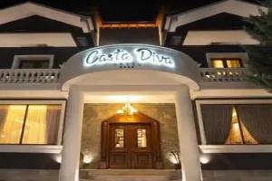 Casta Diva Hotel, Corce