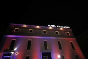 RICHMOND HOTEL, Corce