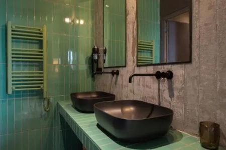 IN Gallery & Spa - 9