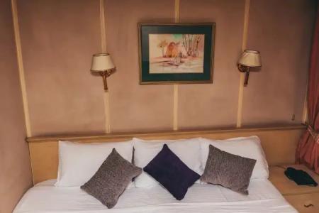 ship queen ISIS at minya - 11