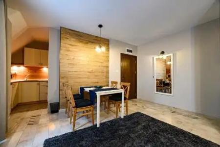 Antique Boutique - 7