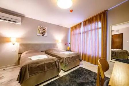 Antique Boutique - 30