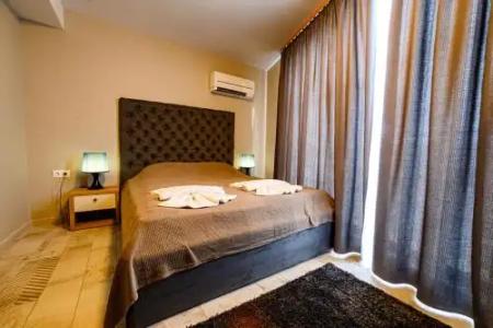 Antique Boutique - 21