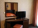 Queen Room with Spa Bath