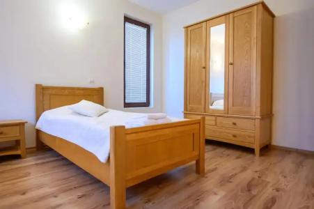 Parklands & Pool - 8