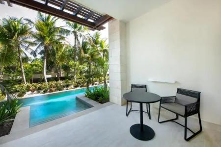 Adults Only Club at Lopesan Costa Bávaro Resort - 24
