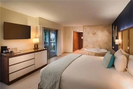 Impressive Punta Cana - All Inclusive - 6
