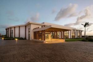 Dreams Macao Beach Hotel