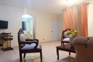 Apartamento en Santo Domingo Este, Urbanizacion moises, a 40 minutos playa boca chica, Santo Domingo