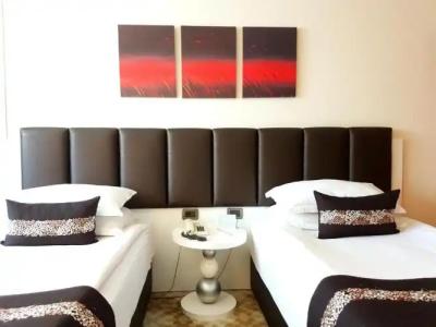 Juras Mavi Sürmeli Adana - 90