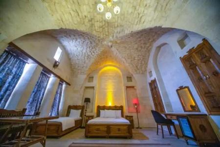 PALMYRA BOUTIQUE - 130