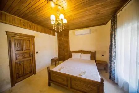 PALMYRA BOUTIQUE - 91