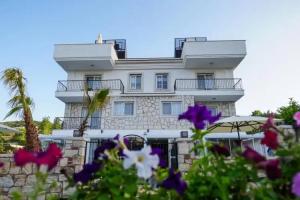 Urla 1867 Hotel, Ildir