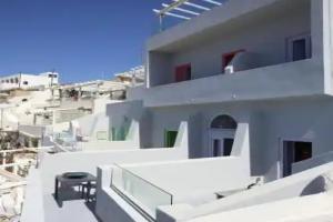 Caldera Apex Suites, Fira