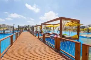 Amwaj chalets, El Alamein