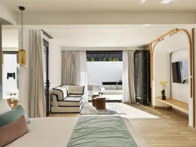 Cresanto Luxury Suites - 41