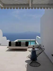 Cresanto Luxury Suites - 124