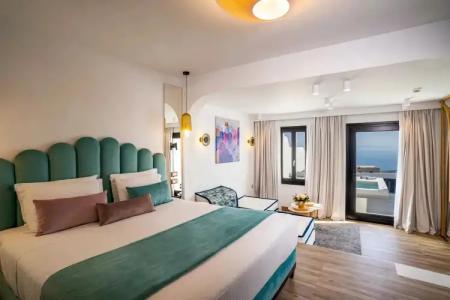 Cresanto Luxury Suites - 87