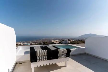 Cresanto Luxury Suites - 109